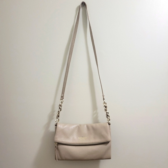 kate spade ♠️ Small Tuape Crossbody - Picture 1 of 10